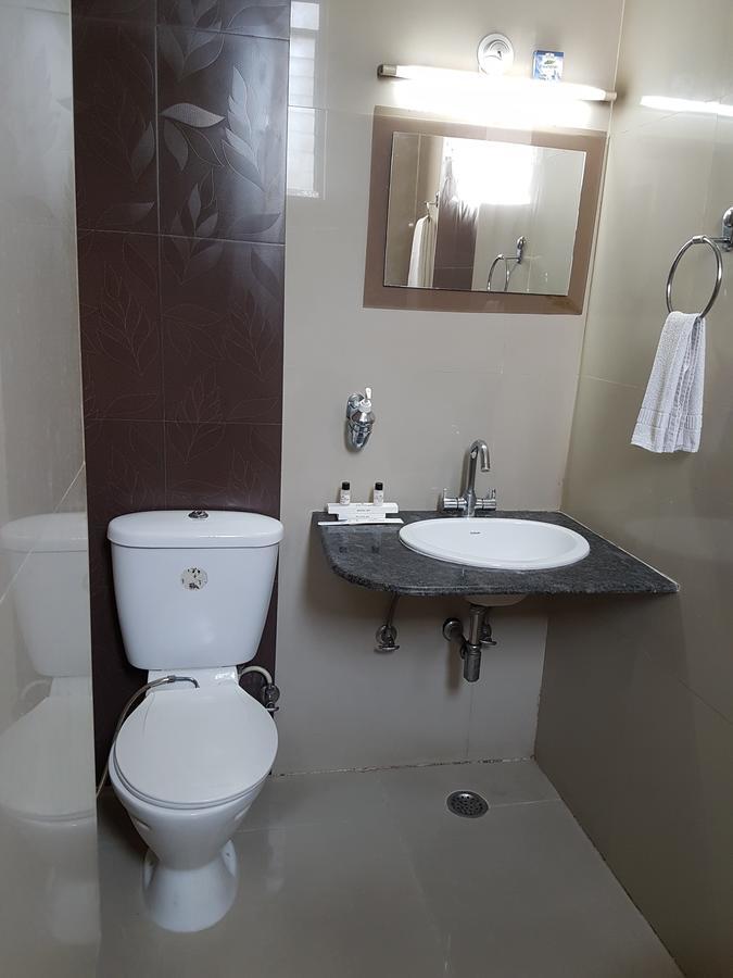 Shelter Hotel 勒克瑙 外观 照片